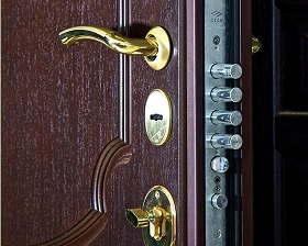 Замена замка на металлической двери Legran в Дзержинске